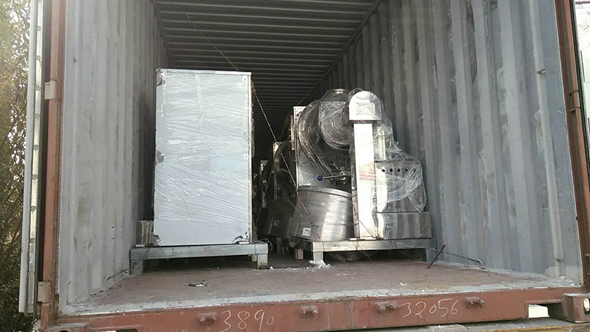 泰國(guó)客戶(hù)購(gòu)買(mǎi)12套JHX-P 100L醫(yī)藥噴液雙運(yùn)動(dòng)混合機(jī)